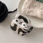 Black Wavy line Airpod Case
